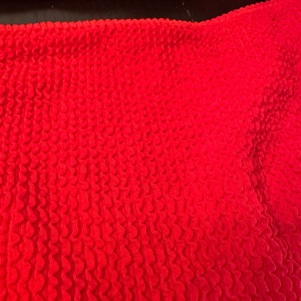 Vibrant Red One-Shoulder Bikini Set - Picture 3 of 4